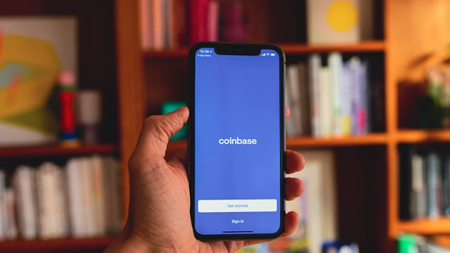 Foto von Brian Armstrong says Coinbase spent $50M fighting SEC lawsuit – and beat it