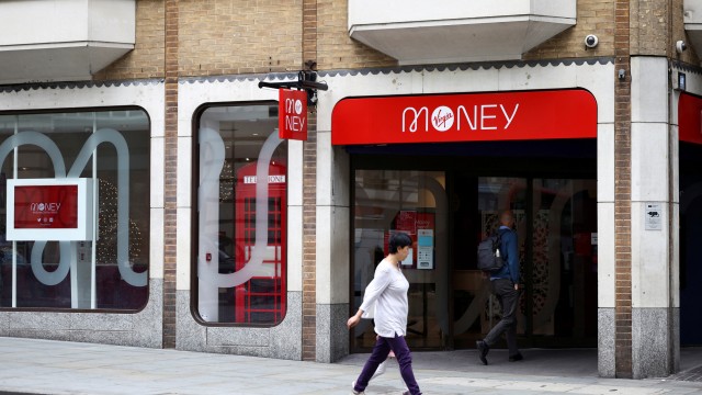 Foto von Britain's Virgin Money full-year profit misses market view