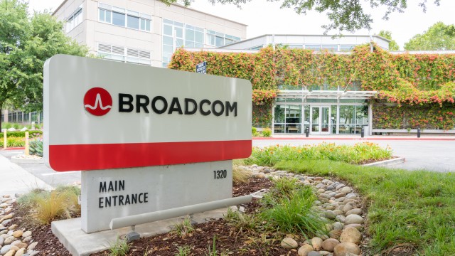 https://images.financialmodelingprep.com/news/broadcom-other-than-ai-and-vmware-rest-of-portfolio-20240613.jpg