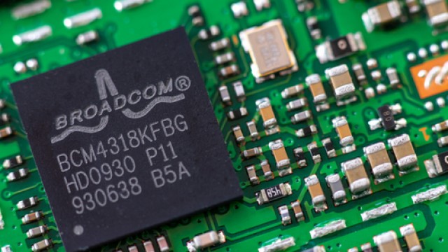 https://images.financialmodelingprep.com/news/broadcom-sees-2q-revenue-jump-following-vmware-acquisition-20240612.jpg