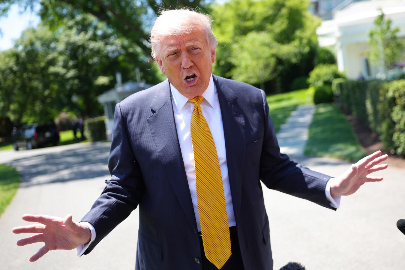 ‘Buckle Up'—Bitcoin On The Brink As White House Confirms Imminent Price Game-Changer