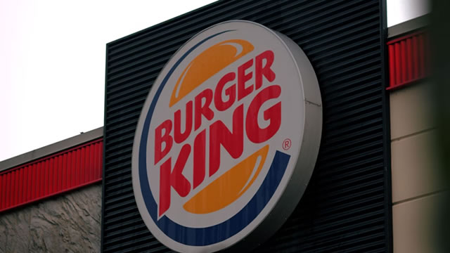 Foto von Burger King ordered to face lawsuit alleging Whoppers are way smaller than advertised