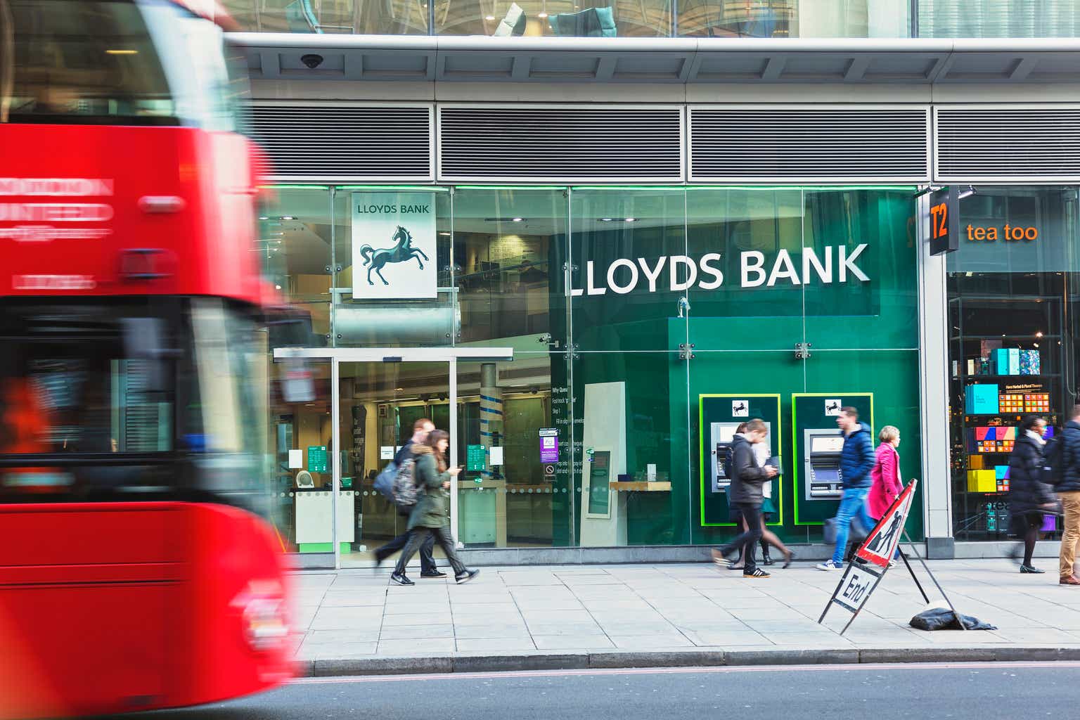 Buy Lloyds Banking Group For Its Dividend Yield Of 5.2%