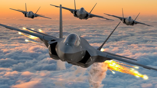 Buy Lockheed Martin (LMT) stock as bullish catalysts rise