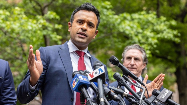 Buzzfeed Shares Soar As Vivek Ramaswamy Becomes 4th-Largest Shareholder