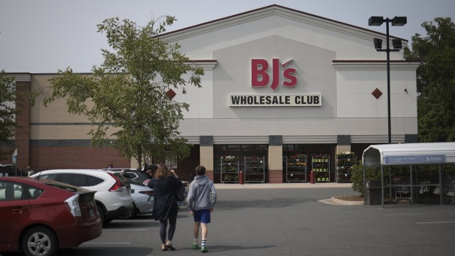 Call Traders Could Use This Retail Stock to Profit