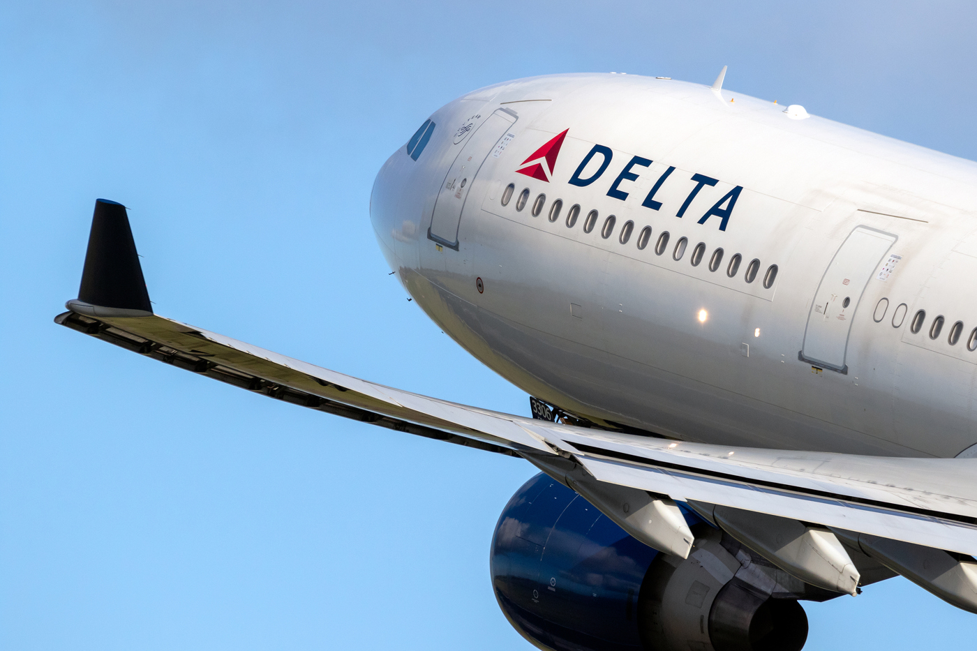 Call Traders Fly Toward Delta Stock After Earnings Triple Play