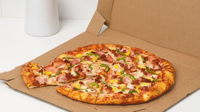 Can Domino's Shares Hit $550 in 2026?
