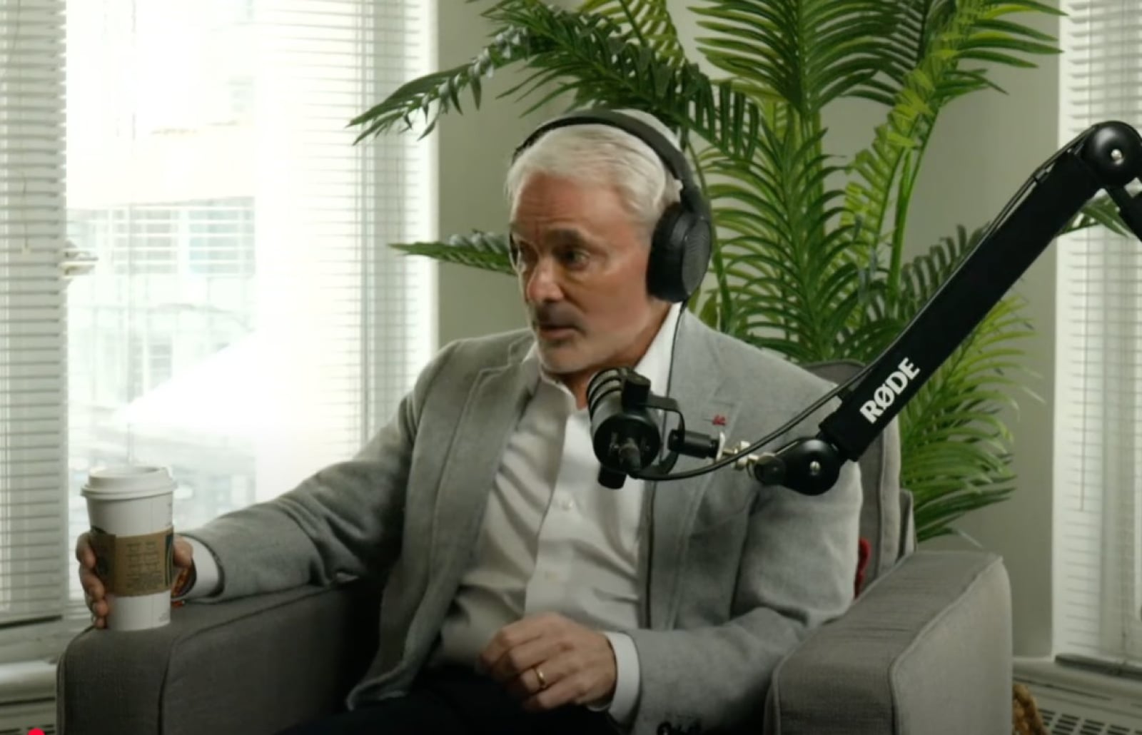 Canadian Billionaires Says Central Banks Have No Interest in Bitcoin