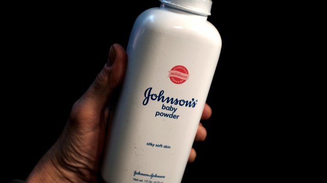 Cancer victims ask court to block J&J talc bankruptcy