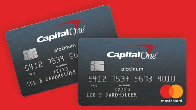 Foto von Capital One: Service Back After Outage Locks Out Thousands