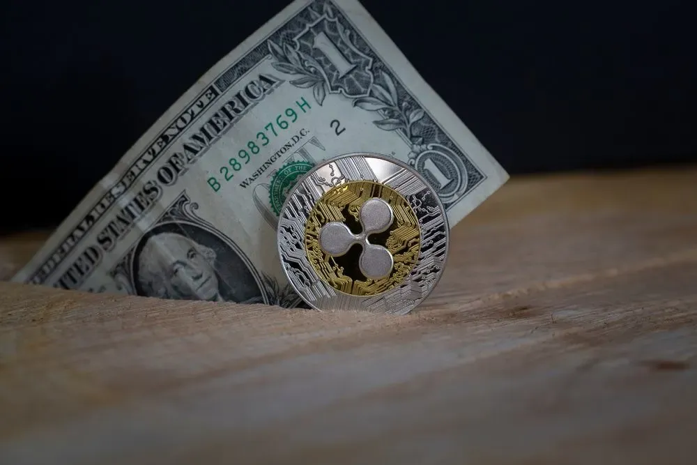 Cardano Founder Sparks Debate, Claiming XRP Holders Don't Own Other Ripple Assets