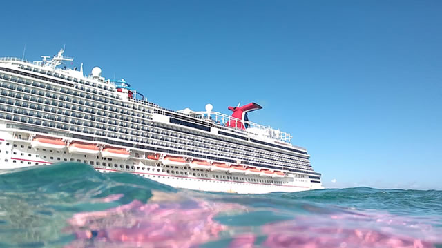 Carnival Corporation: Fed's Rate Cuts Ease Its Debt Load