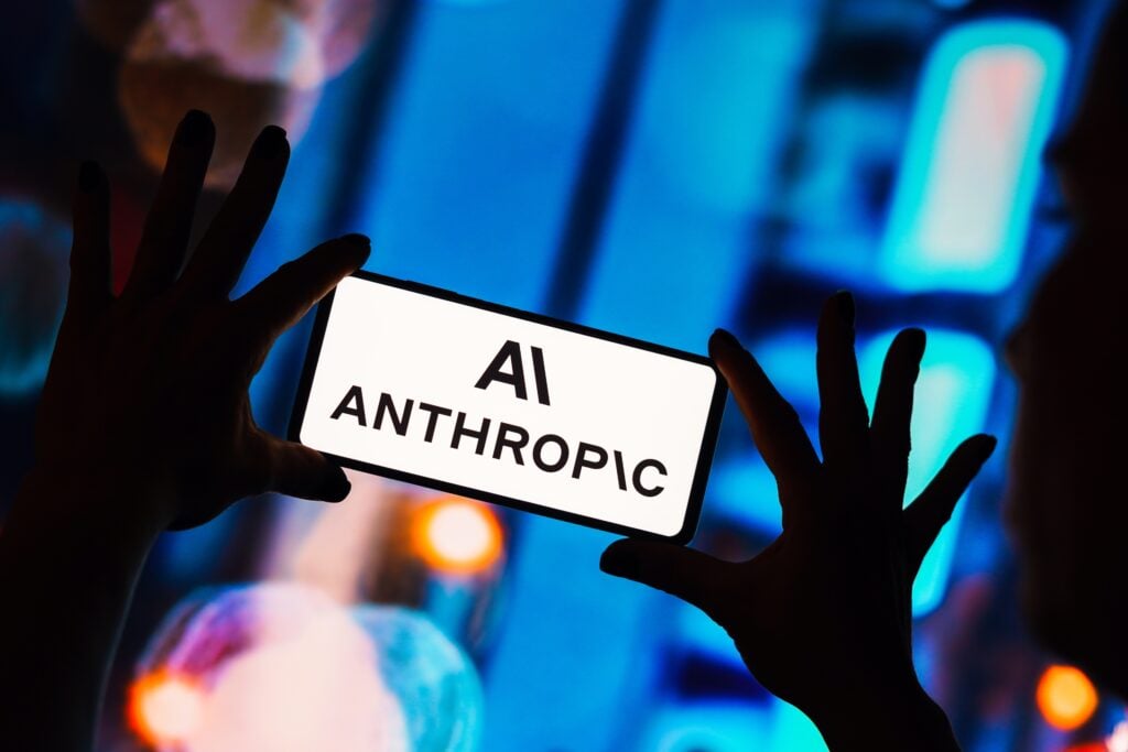 Chamath Palihapitiya Warns Anthropic Risks Becoming 'Friendster Of The AI Era' After Claude Refuses Stock Screening Prompt