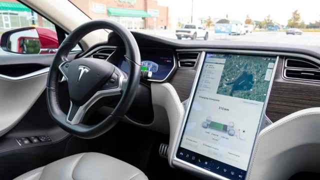 ChatGPT-4o predicts Tesla stock price for Robotaxi event on August 8