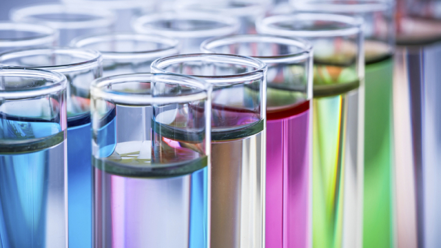 Foto von Chemours' Q1 Earnings Miss Estimates, Revenues Increase Y/Y