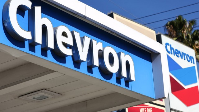 https://images.financialmodelingprep.com/news/chevron-to-acquire-pdc-energy-sending-its-shares-soaring-20230522.jpg