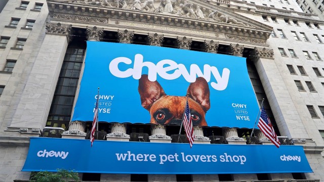 Chewy (CHWY) Stock Just Got a $500 Million Boost. What to Watch.