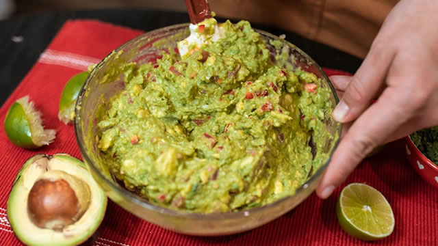 Chipotle brings back bigger portions after criticism from customers