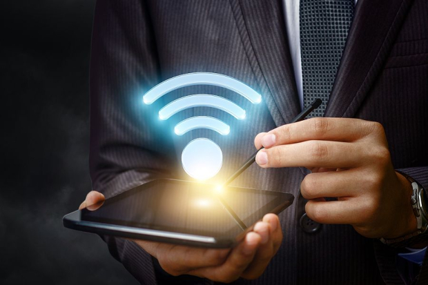 CIEN Q3 Earnings & Sales Top, Stock Up on 91% Y/Y Bottom-Line Growth