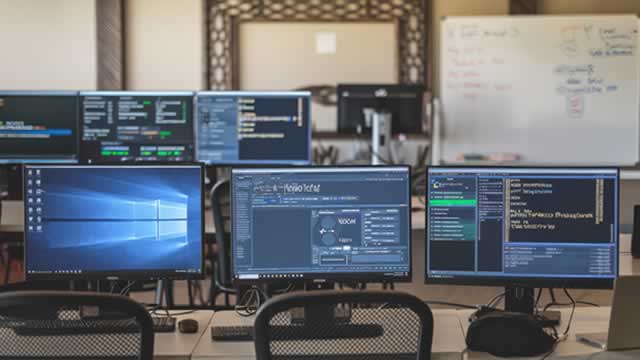 Cohere is quietly working with Palantir to deploy its AI models