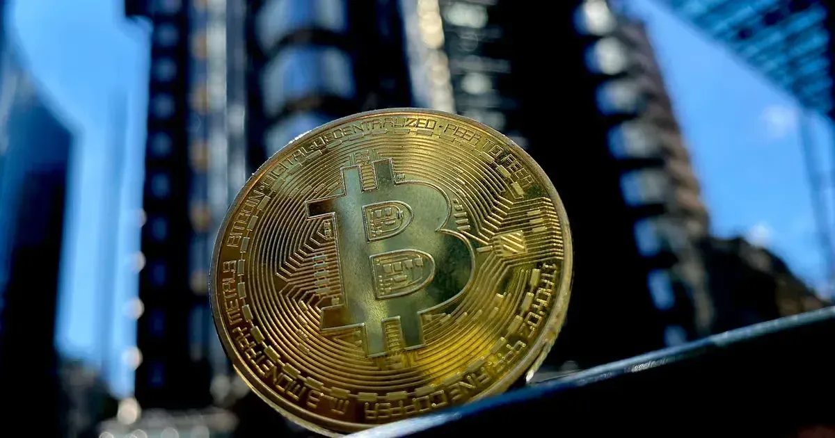 Coinbase: Bitcoin Options Reveal $60K Risk and $90K Resistance Zones