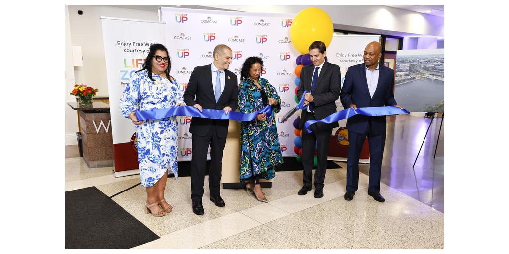 Comcast Launches Flagship Lift Zone with THEARC in Washington, D.C. to Advance Digital Skills and Job Training Opportunities