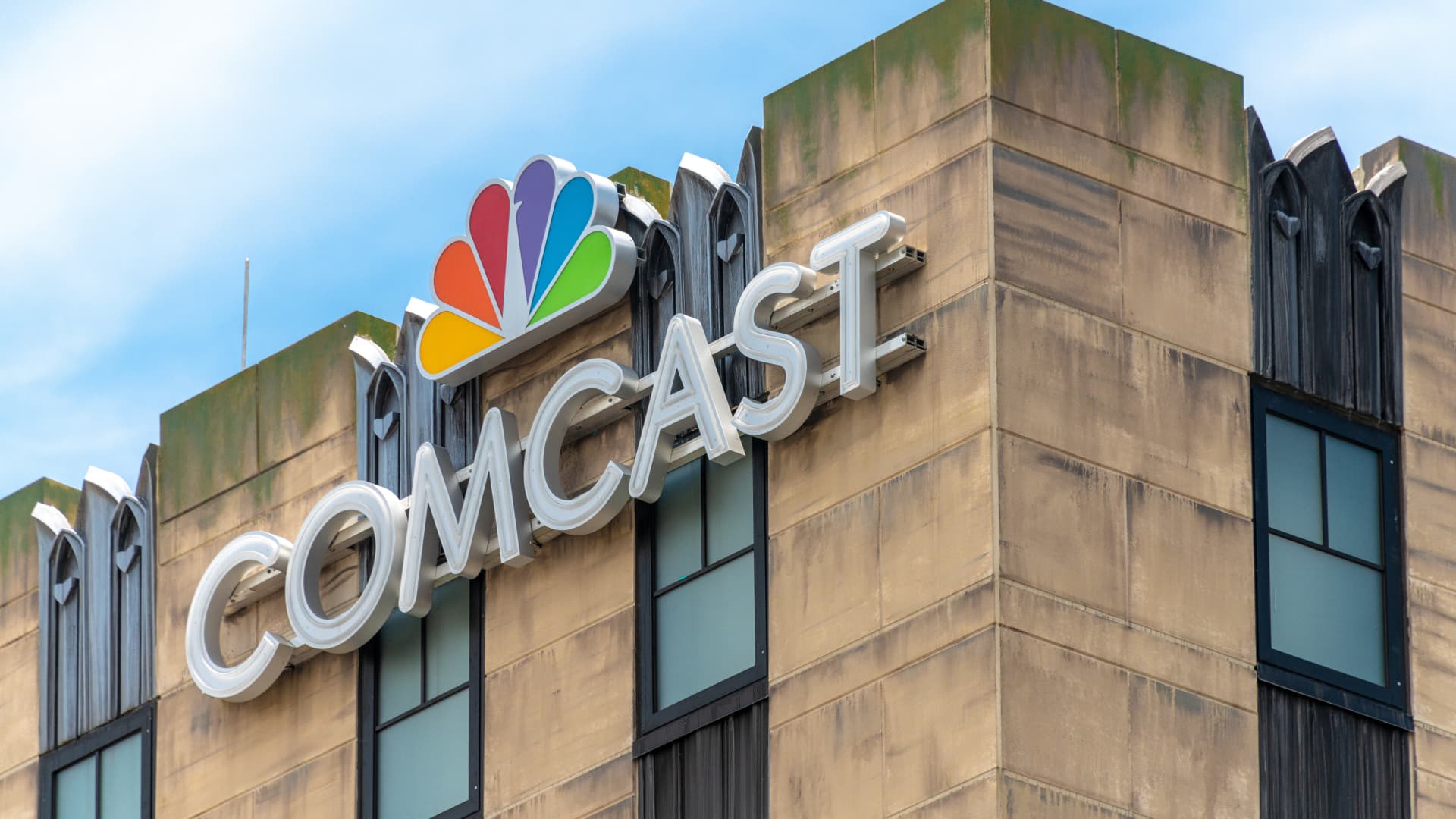 Comcast reports earnings before the bell. Here's what to expect