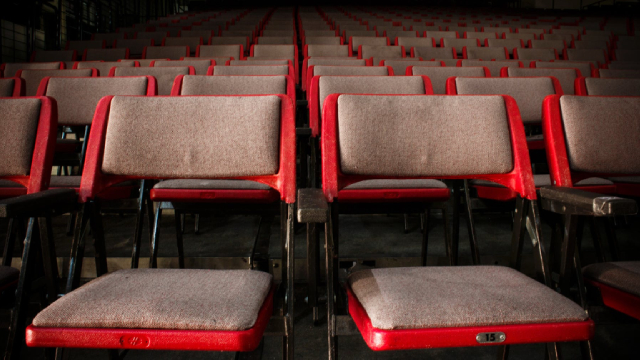 Compared to Estimates, Cinemark (CNK) Q1 Earnings: A Look at Key Metrics