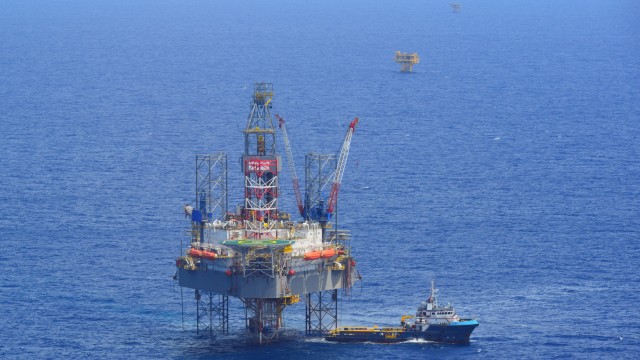 ConocoPhillips to buy Marathon Oil at about a 15% premium