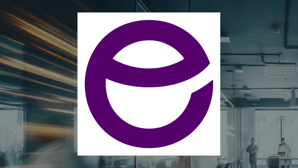 Contrasting Lesaka Technologies (NASDAQ:LSAK) and LiveRamp (NYSE:RAMP)