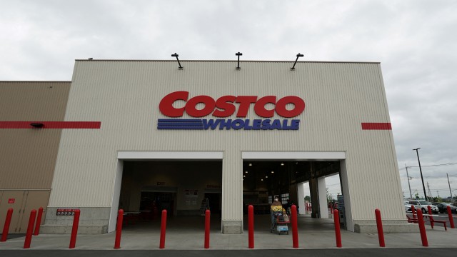 Costco's Japan wages provide pathway to firing up nation's low pay, economy