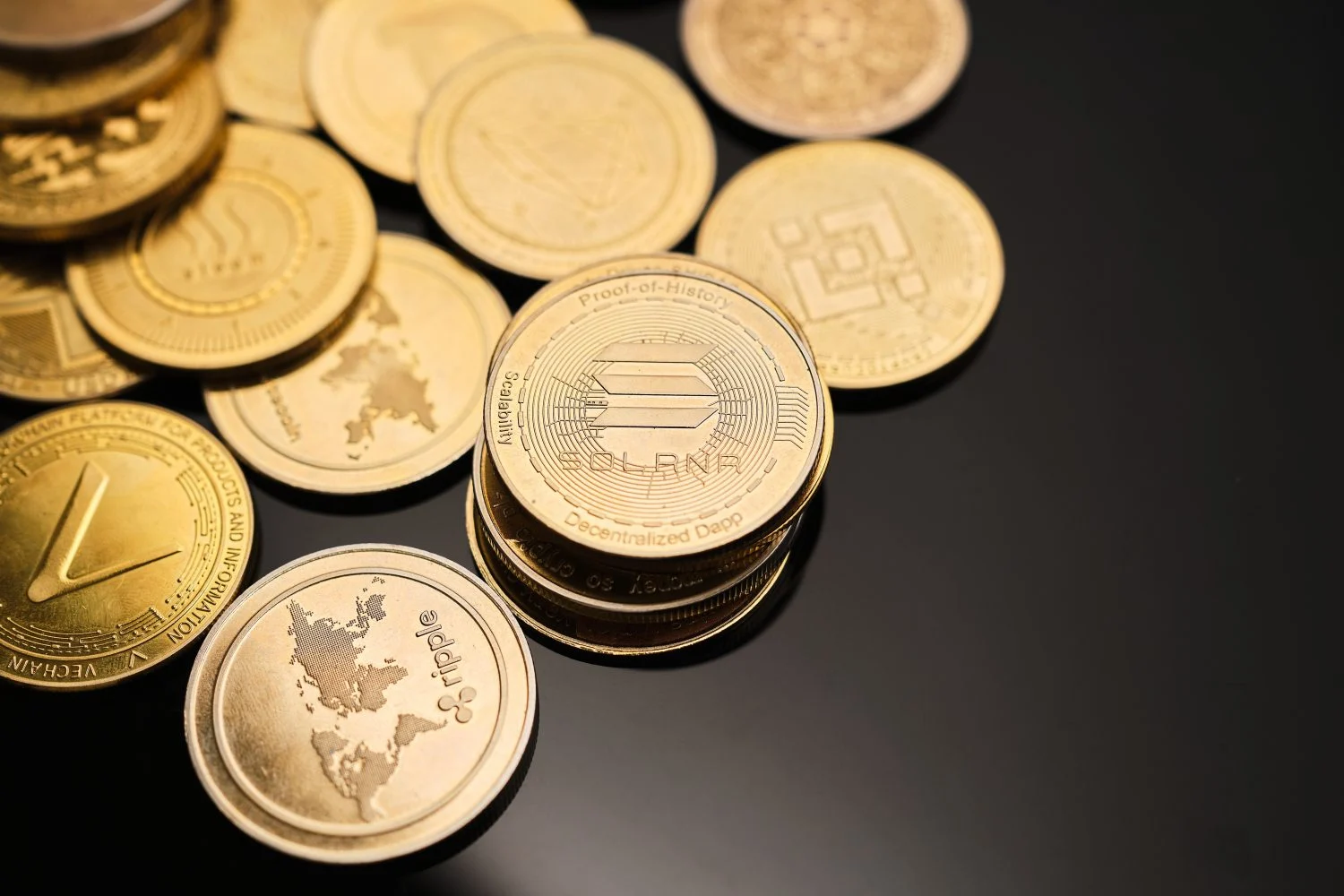 Crypto Prices Today: Why Bitcoin, XRP and Solana Are All Down Before the CLARITY Act Vote
