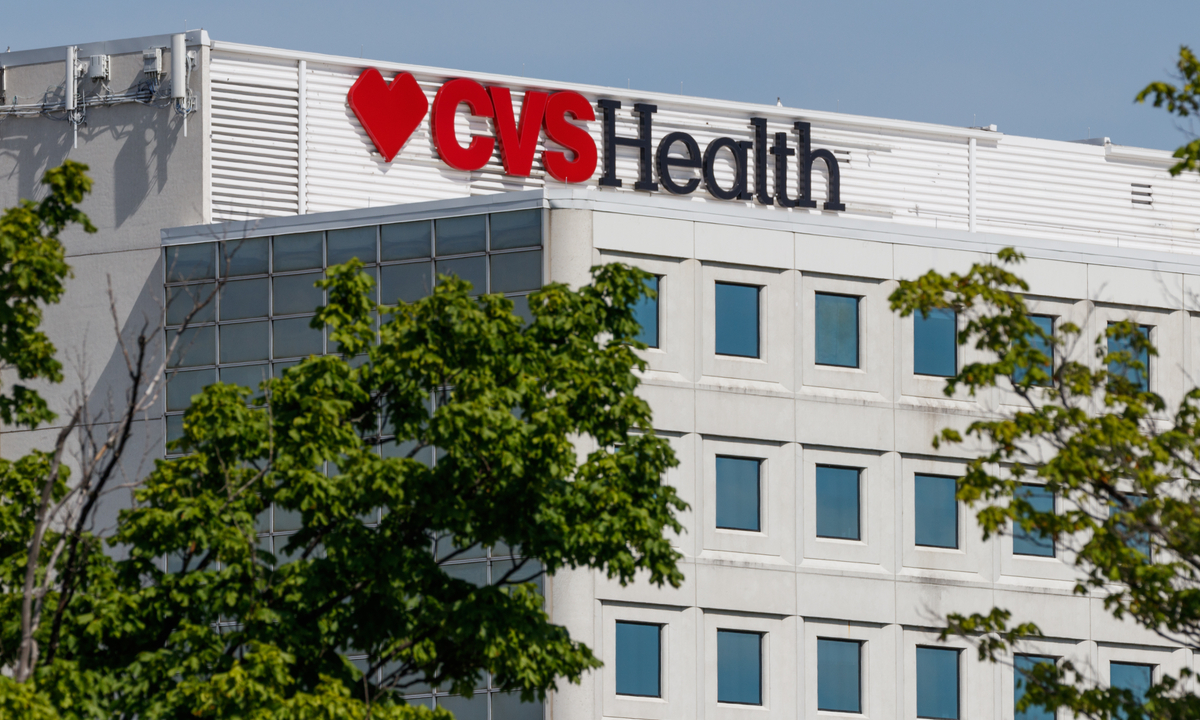 CVS Cuts 2900 Jobs Amid Hedge Fund Pressure