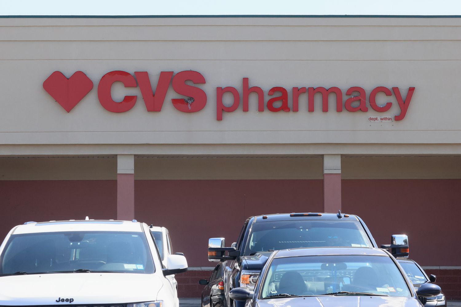 CVS Health Stock Gains on Report of Planned Meeting With Glenview Capital