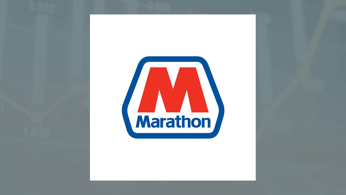Czech National Bank Increases Stock Holdings in Marathon Petroleum Corporation $MPC
