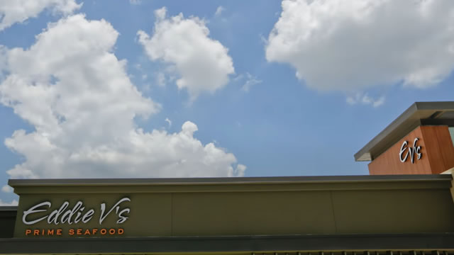 Darden Restaurants beats quarterly estimates on strong sales growth at Olive Garden, LongHorn Steakhouse