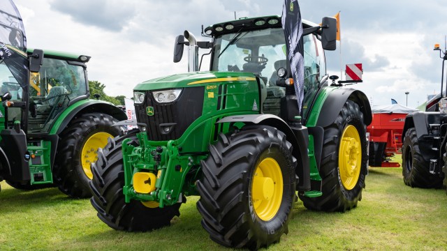 Deere & Company: The Clearest Blue Chip Bargain In The Market Right Now