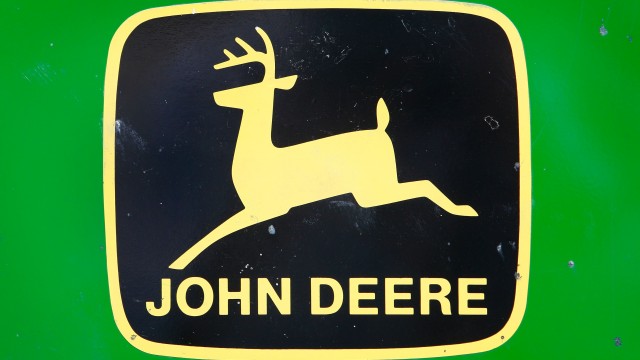 Deere: Position Yourself Now For The Eventual Recovery