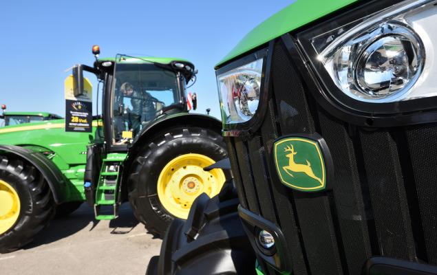 Deere Share Price Gains 13% YTD: Buy, Sell or Hold the Stock?