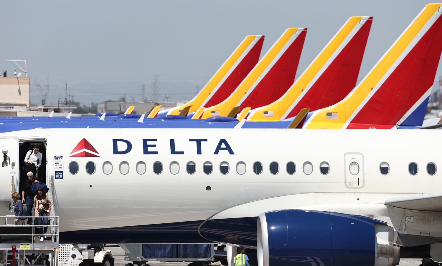 Delta Expects to Get More Revenue from Premium Tickets Than the Main Cabin Soon