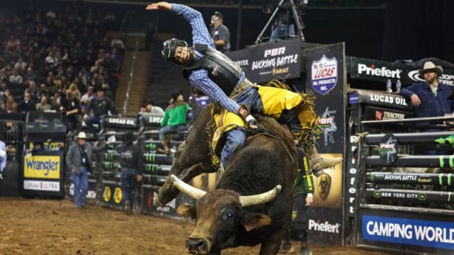 Deutsche Bank raises S&P 500 price target to 5,500