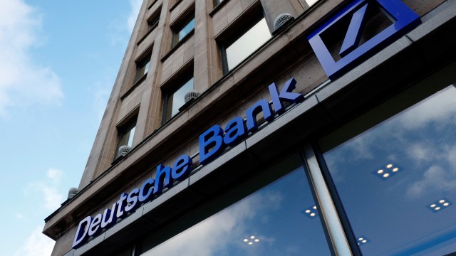 Deutsche Bank sees slightly lower fixed income revenue in Q2
