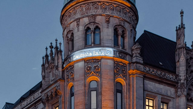 Deutsche Bank to Close About 50 Branches, Expand Video Capacity