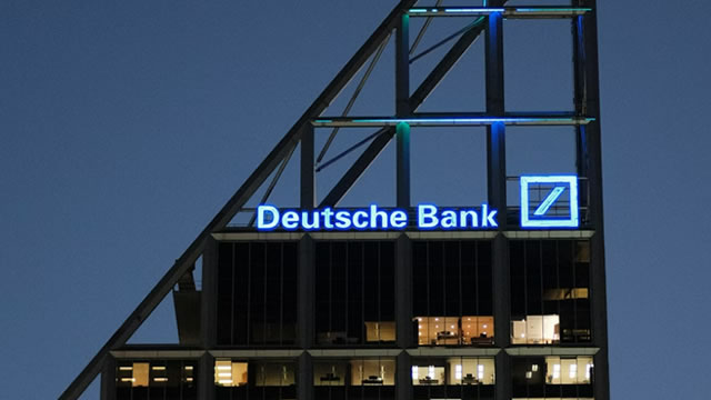 Deutsche Bank to further trim branch network