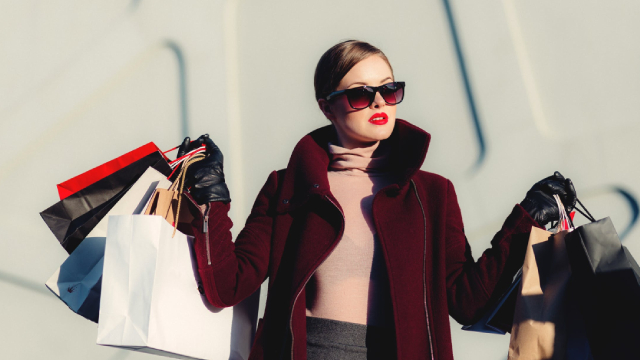 Dillard's: Stay Sell Rated On EPS Pressure