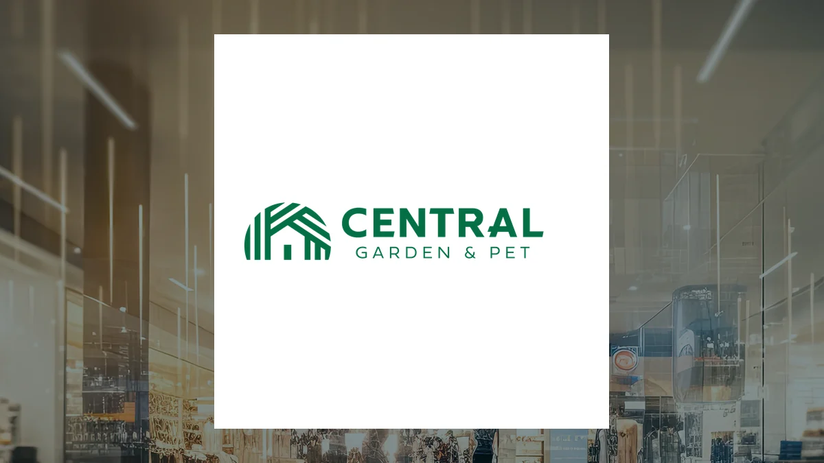 Dimensional Fund Advisors LP Sells 25,517 Shares of Central Garden & Pet Company $CENTA