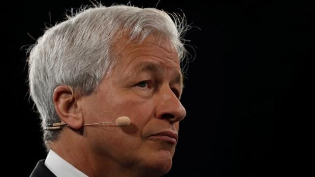Dimon's Comments Are a Rarity; JPMorgan Will Limit Buybacks at Higher Prices