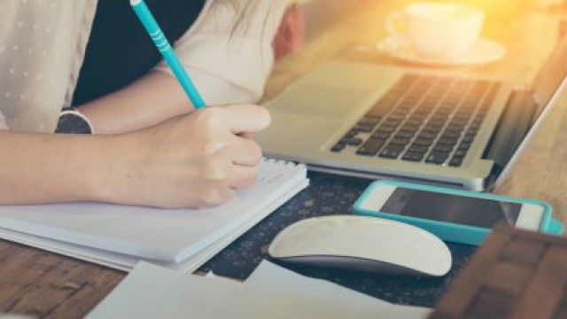 https://images.financialmodelingprep.com/news/disruptive-tech-will-drive-online-learning-growth-and-this-20211123.jpg