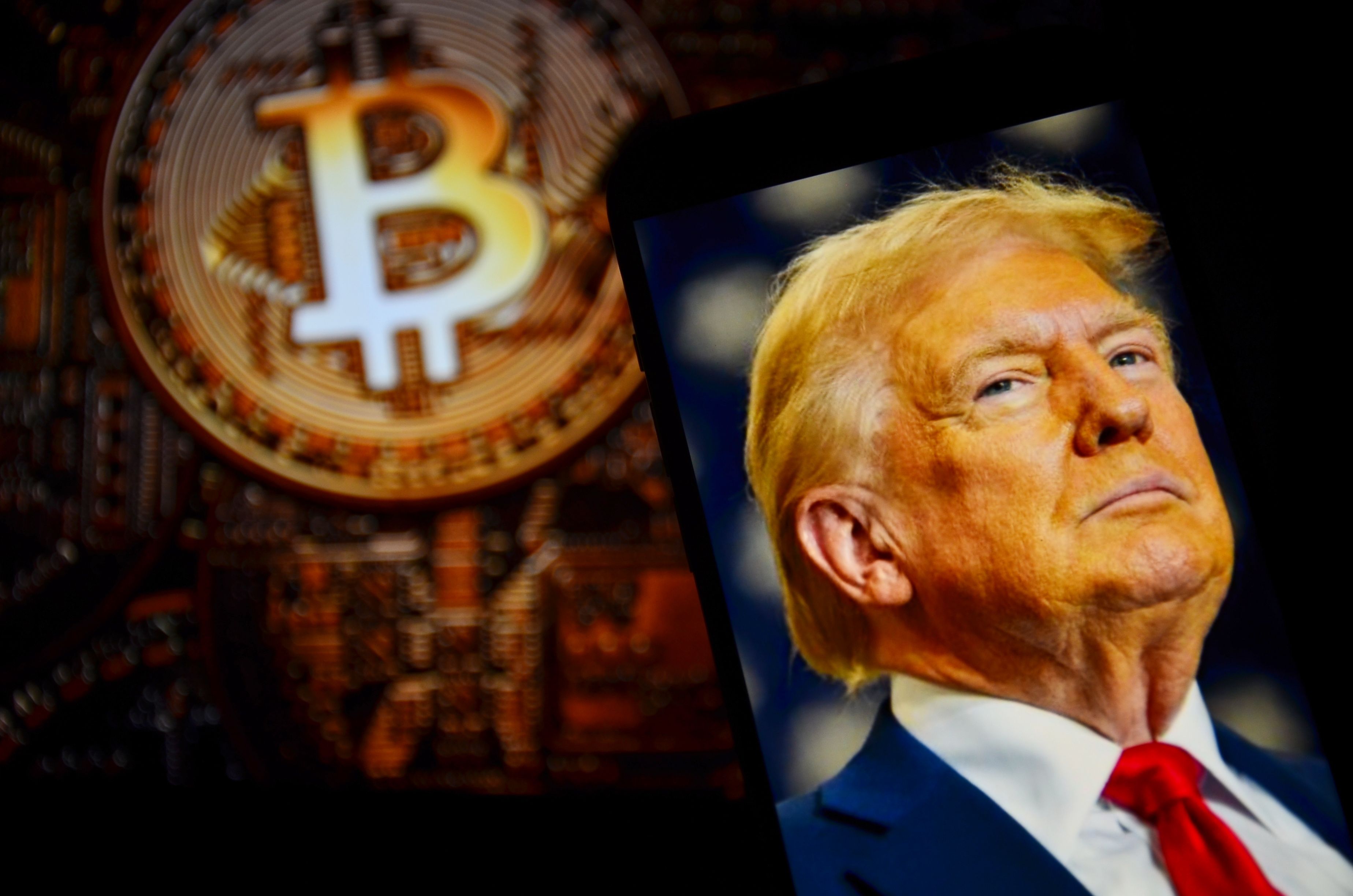 DJT Stock Falls 8% as Trump Media Reveals Additional 4,661 Bitcoin Buy